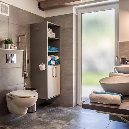 Apartment Pod Lesem Ii *
