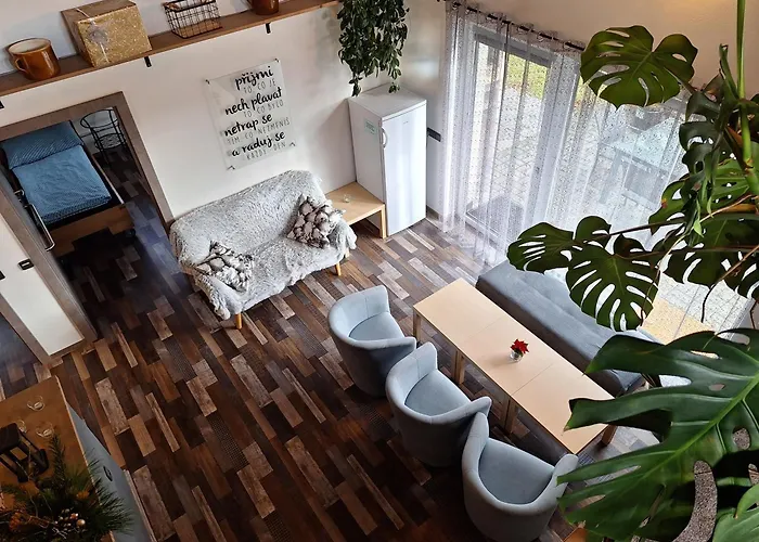 Pod Lesem Ii Rodvínov